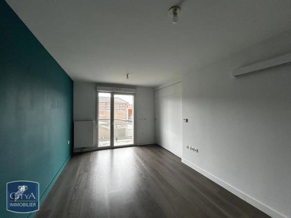 Appartement à louer 2 pièces 43.2m² Lille (59000)