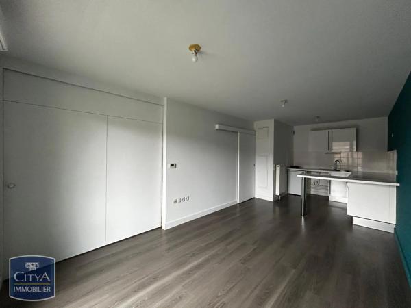 Appartement à louer 2 pièces 43.2m² Lille (59000)