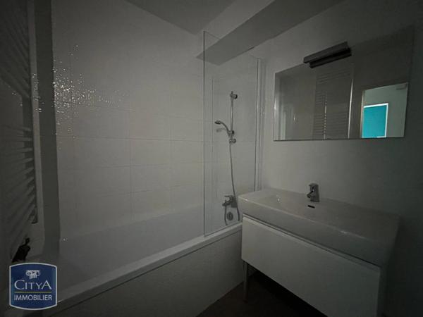 Appartement à louer 2 pièces 43.2m² Lille (59000)