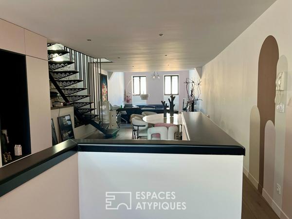 Appartement duplex rénové avec terrasse et garage dans le coeur historique