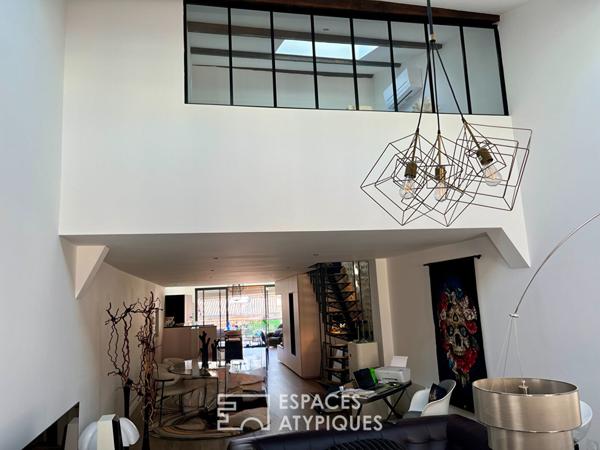 Appartement duplex rénové avec terrasse et garage dans le coeur historique