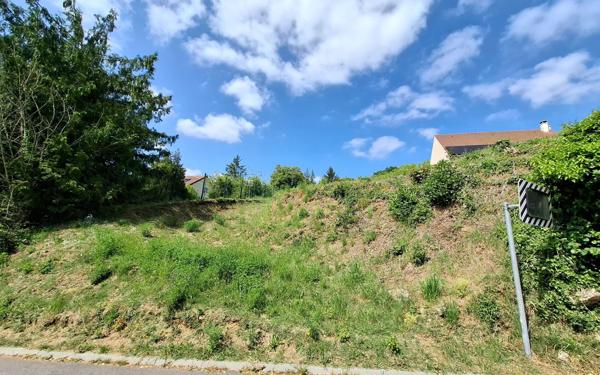 Terrain à vendre    Cuise-la-Motte