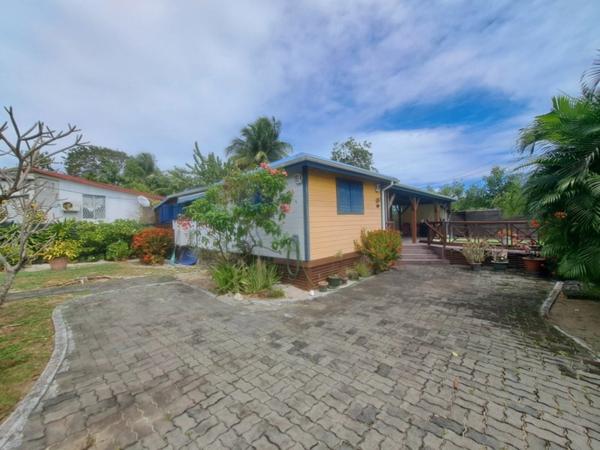 Maison à vendre 5 pièces SAINTE ANNE (971)