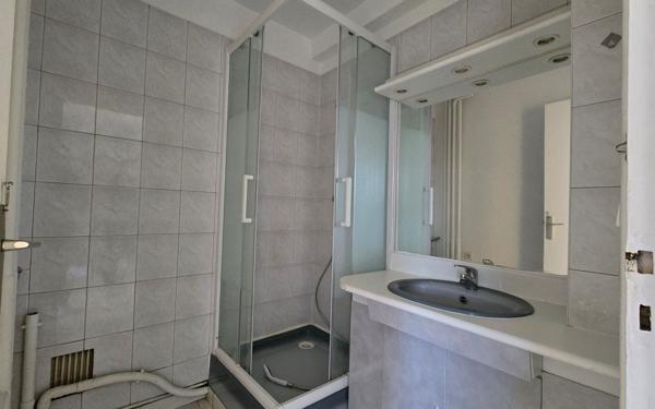 Appartement à vendre    3 pièces • 54 m2 Évreux