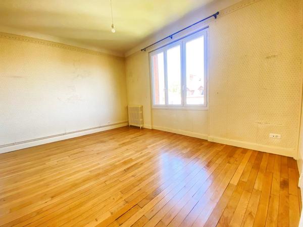 03200 VICHY - APPARTEMENT- QUARTIER DE FRANCE 3 PIÈCES  AVEC DEUX BALCONS -ET CAVE