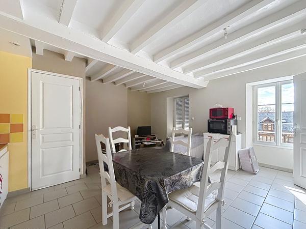 Immeuble - 2 appartements - DAON