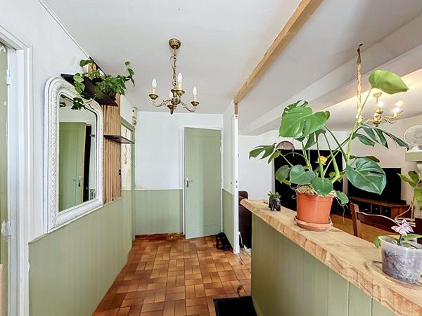 Immeuble - 2 appartements - DAON