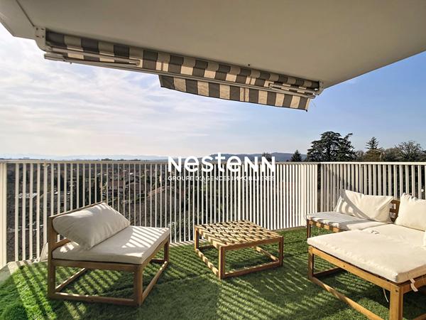 APPARTEMENT T4 RILLIEUX VILLAGE D'ENVIRON 76 M² AVEC BALCON ET GARAGE BOX FERMÉ