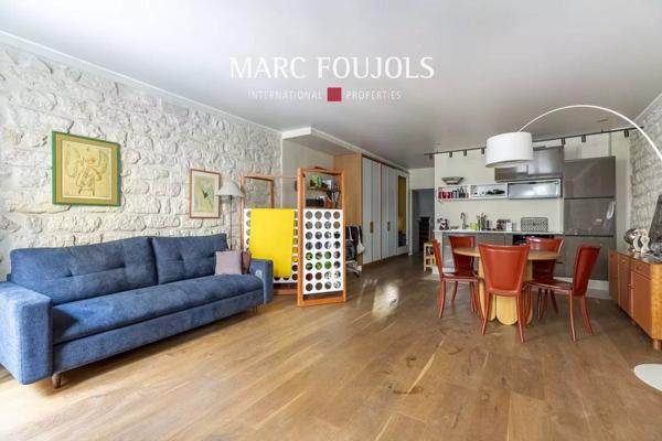 Paris VI Jardin du Luxembourg – maison de ville édifiée sur 5 niveaux avec ascenseur et piscine