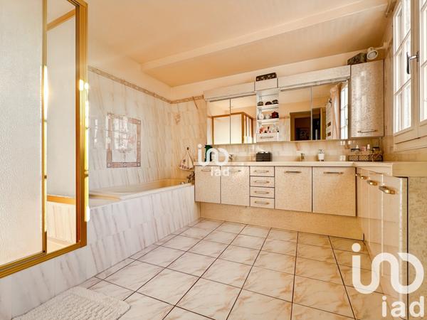 Maison à vendre 5 pièces 147 m² Les Bordes