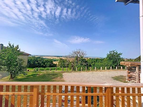 Maison de bourg T4 surprenante et atypique à COX