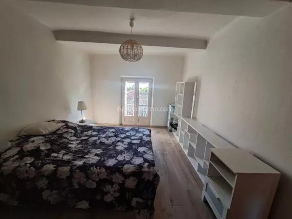 Vente                                                      Appartement
                        
                     3 pièces                      68 m2                     à Salernes