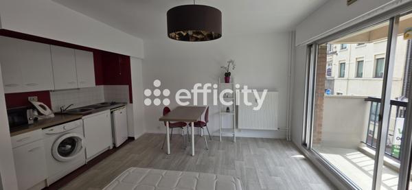Appartement
         1 pièce
        - 25 m² Exclusivité 119 000 € *