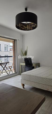 Appartement
         1 pièce
        - 25 m² Exclusivité 119 000 € *