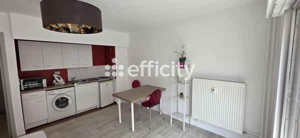 Appartement
         1 pièce
        - 25 m² Exclusivité 119 000 € *