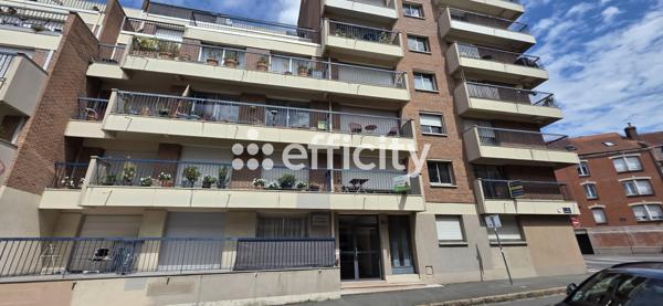 Appartement
         1 pièce
        - 25 m² Exclusivité 119 000 € *