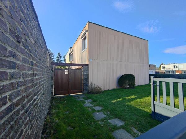 Maison de ville à vendre à Saint-Pierre-lès-Elbeuf en Seine-Maritime (76320), ref : 147000 ST PIERRE LES ELBEUF