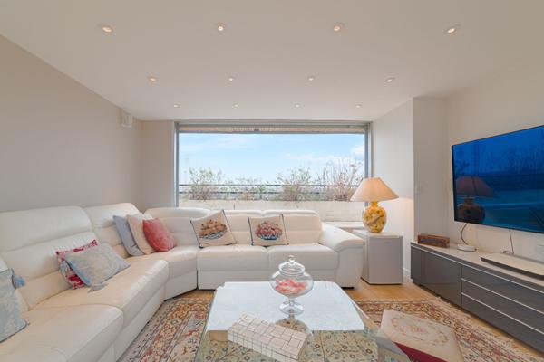 Appartement 7 pièce(s) 156,21 m2 avec ROOFTOP de 240 m² Sartrouville