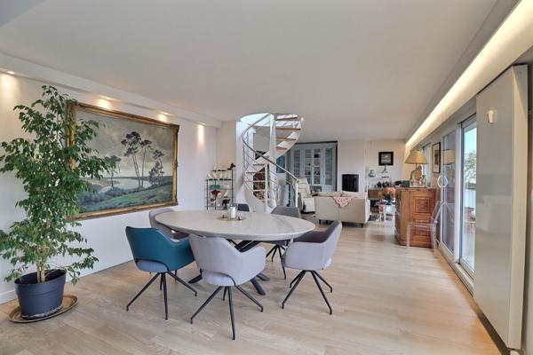 Appartement 7 pièce(s) 156,21 m2 avec ROOFTOP de 240 m² Sartrouville