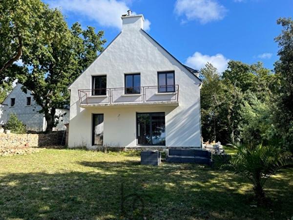SARZEAU Maison 6 pièces 173 m²