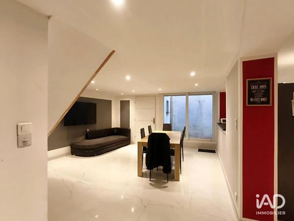 Immeuble à vendre 10 pièces 300 m² Thézan-lès-Béziers