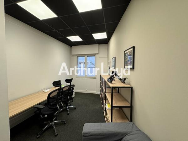 TOURS HYPER CENTRE BUREAUX A LOUER 79 M² PARKING
