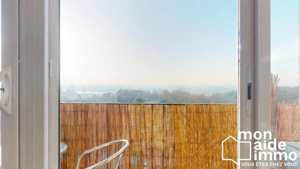 T2 rénové avec superbe vue