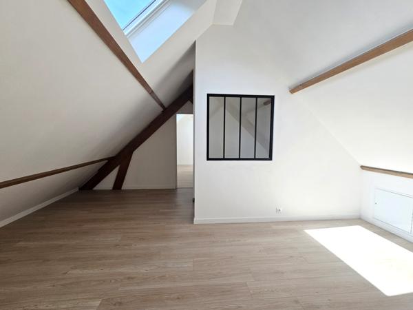 Maison récente, 5 chambres sur 950m²