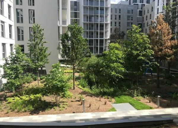 Appartement à vendre    1 pièce •  Clichy