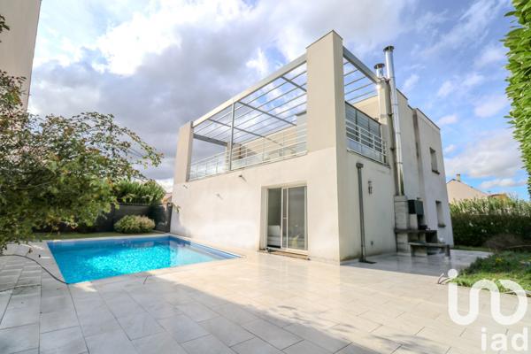 Maison à vendre 6 pièces 148 m² Bussy-Saint-Georges