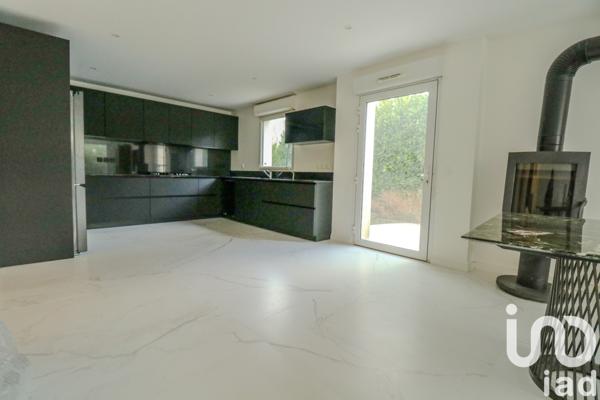 Maison à vendre 6 pièces 148 m² Bussy-Saint-Georges