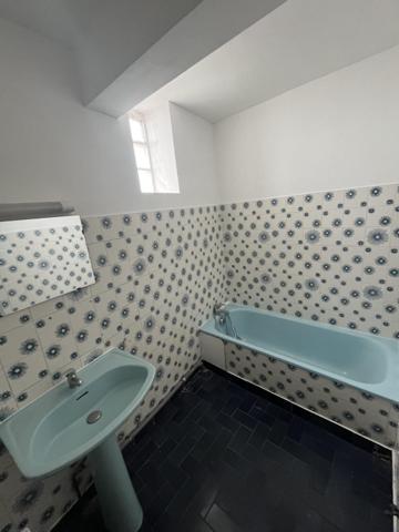 Appartement T2 de 53m² avec balcon et place de parking