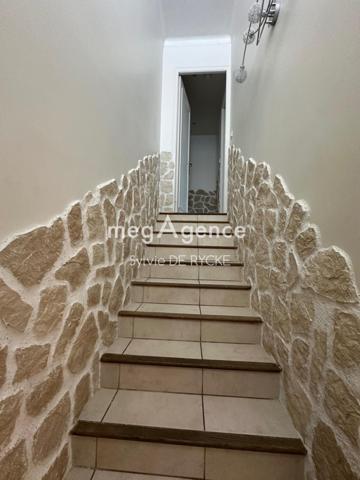 Maison à CHAMPIGNY, 89340 - 8 pièces 162m²