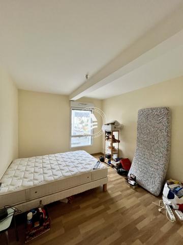 LE BONO, MOCQUARD Immobilier vous présente cet appartement idéalement situé le village !