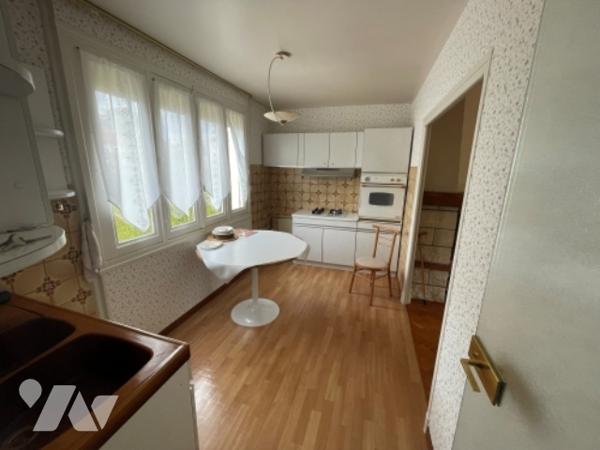 Une maison à usage d’habitation