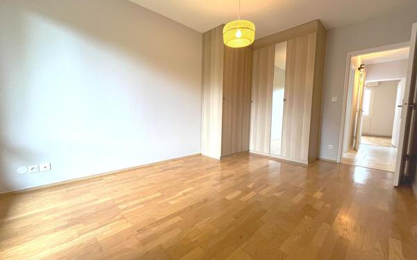 Appartement à vendre    4 pièces • 122,13 m2 Metz