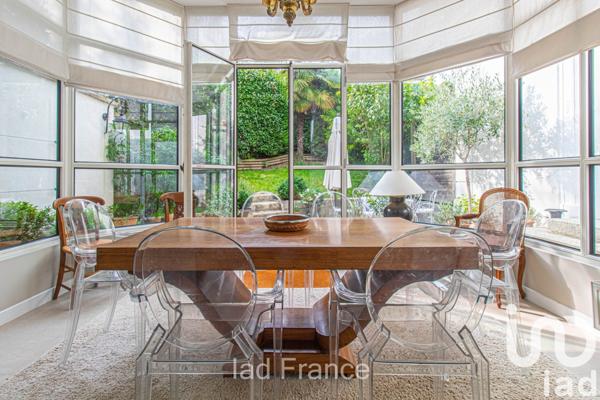 Maison 6 pièces de 144 m² à Marly-le-Roi (78160)