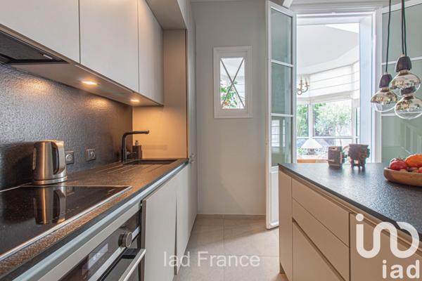 Maison 6 pièces de 144 m² à Marly-le-Roi (78160)