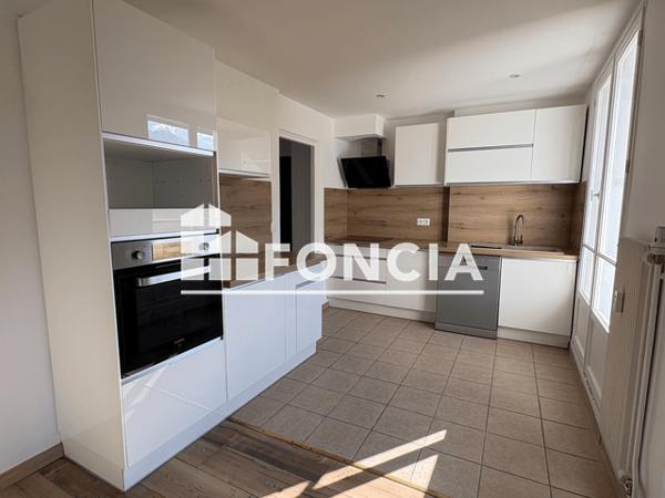 Location Appartement 4 pièces 78.56 m² - Albertville 73200