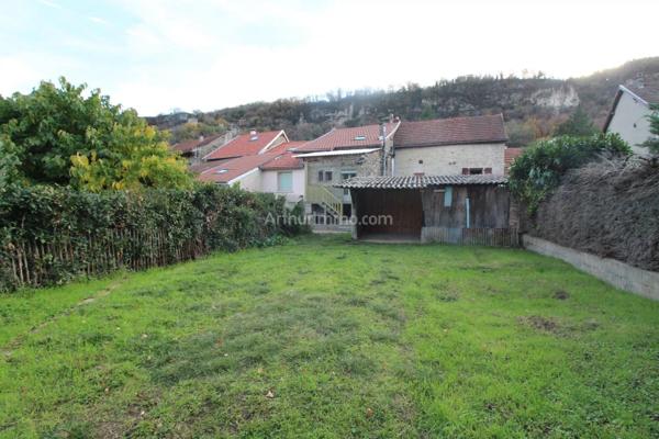 Location Maison 4 pièces 78 m2 à Vertrieu