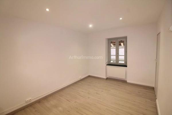 Location Maison 4 pièces 78 m2 à Vertrieu