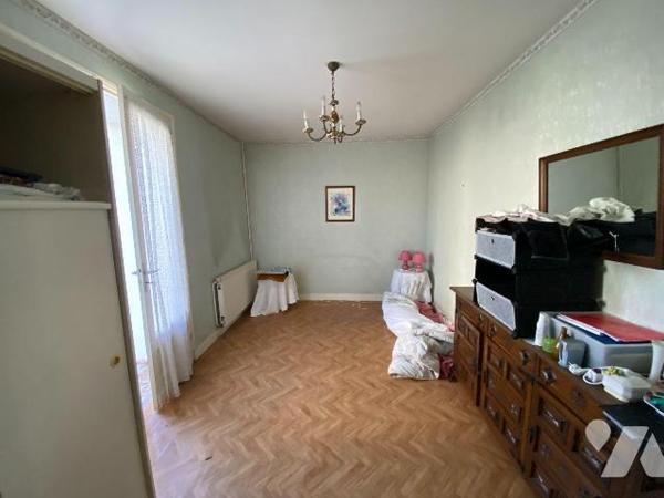 A VENDRE, Gironde, proche Bordeaux, BRUGES quartier Le Tasta, secteur calme à proximité immédia...