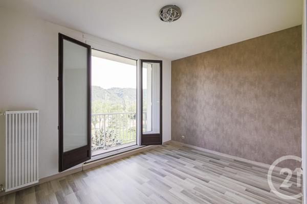 Appartement à vendre  2 pièces - 42 m2 LE PONT DE CLAIX - 38