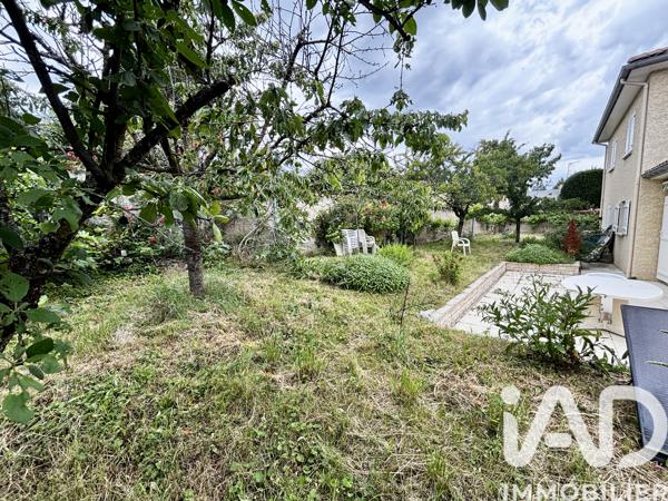 Maison à vendre 7 pièces 140 m² Montbrison