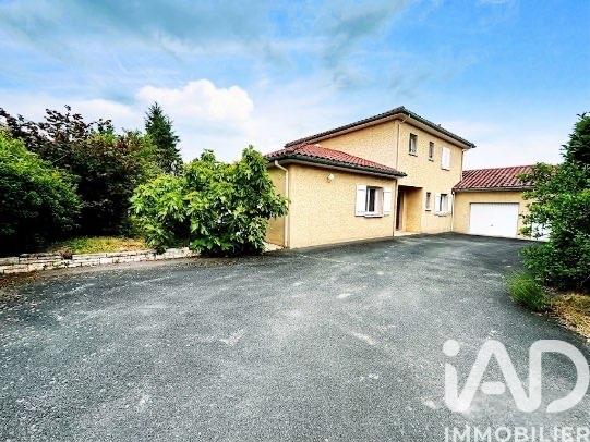 Maison à vendre 7 pièces 140 m² Montbrison