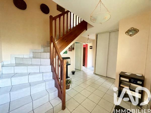 Maison à vendre 7 pièces 140 m² Montbrison