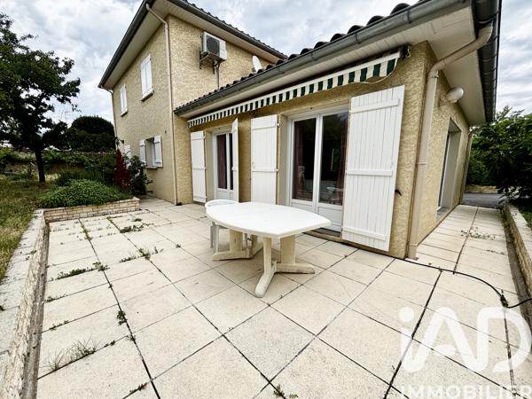 Maison à vendre 7 pièces 140 m² Montbrison