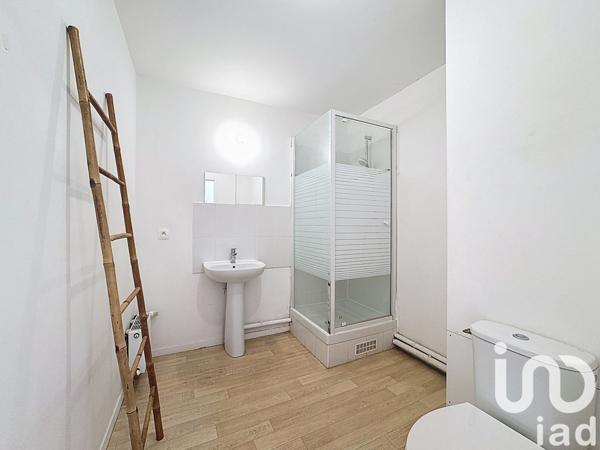 Appartement 1 pièce de 26 m² à Corbeil-Essonnes (91100)