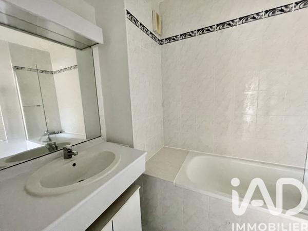 Location appartement 2 pièces 48 m² Saintry-sur-Seine