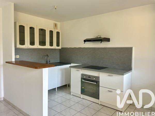 Location appartement 2 pièces 48 m² Saintry-sur-Seine
